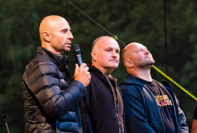 Ručinský: Litvínov je na pokraji života a smrti. Pro miliardáře je hokej složitější