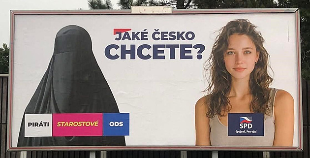 Muslimové žalují SPD kvůli billboardům s ženou v burce. Tvrdí, že jde o hanobení