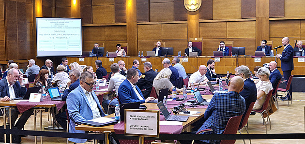 Marná snaha. Opozice v Havířově neuspěla s návrhem odvolat obviněné politiky