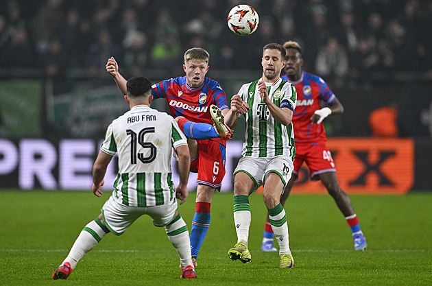 ONLINE: Ferencváros - Plzeň 0:0, po pár vteřinách zahazuje tutovku Memič