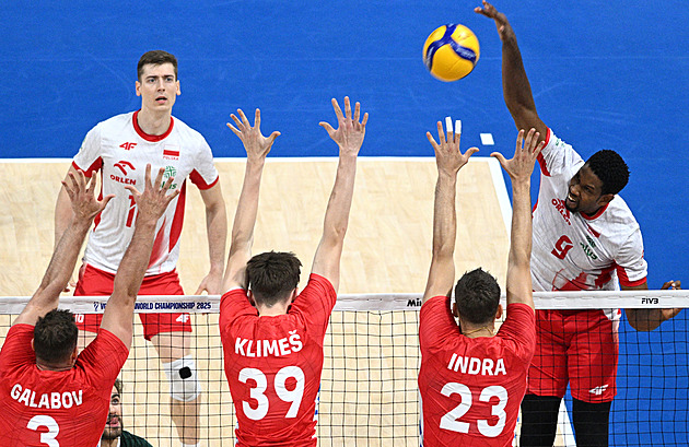 Volejbal ONLINE: Češi bojují o bronz z MS. Ve čtvrtém setu nabírají ztrátu