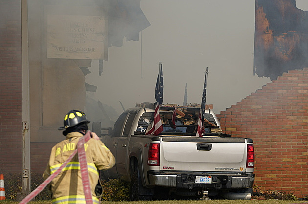 Najel autem do mormonského kostela v USA a začal střílet, policie ho zastřelila