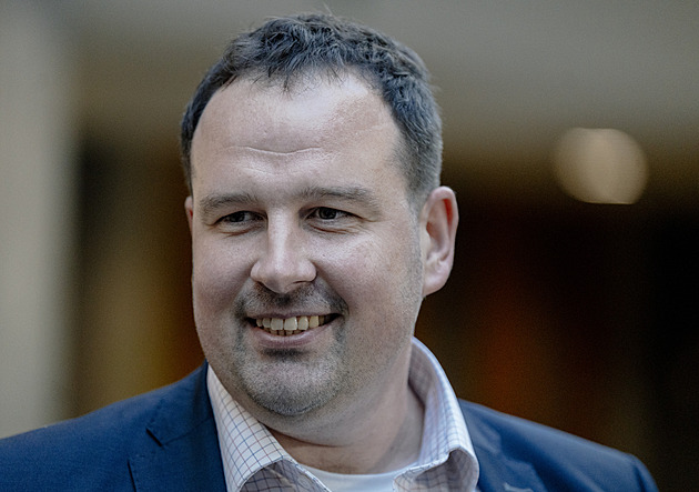 Sedmý den Dozimetru. Kučera z DPP vysvětloval přezdívky a měnil předchozí výpověď