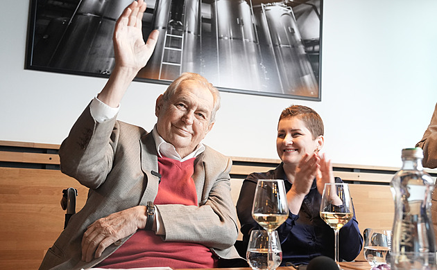 Vážím si spojení levicových sil, říká Zeman. S Maláčovou vystoupil na debatě