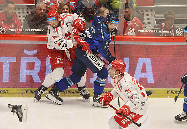 ONLINE: Vítkovice dotáhly Třinec. Kladno bez Jágra hraje v Brně, Liberec venku vede