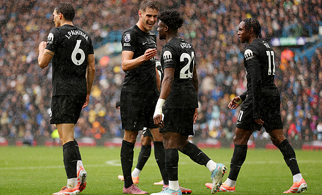 ONLINE: Tottenham slaví, chystá se Arsenal či United, pak šlágr Chelsea-Liverpool