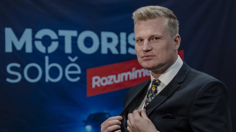 ON-LINE: Úspěch pro Motoristy, zklamání pro SPD, uvádí predikce. Stačilo! nejspíše bez šance