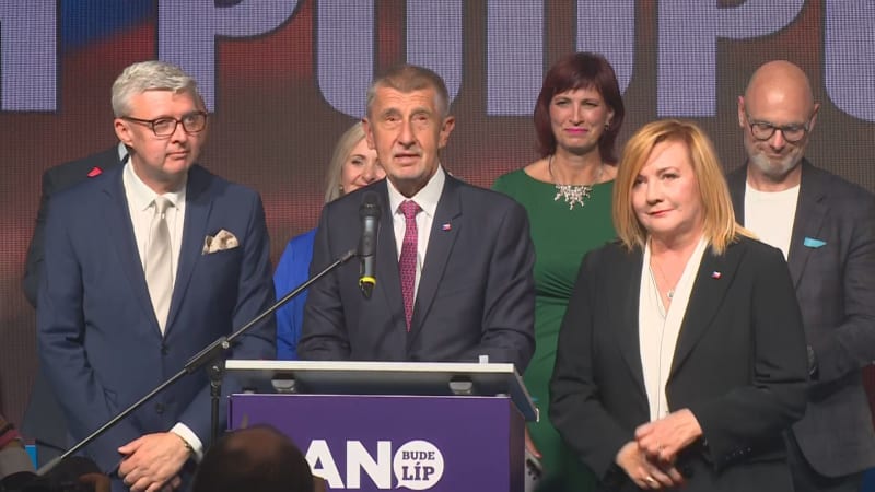 Babiš vyjmenoval první kroky vlády: Odmítneme migrační pakt a nové emisní povolenky, slíbil