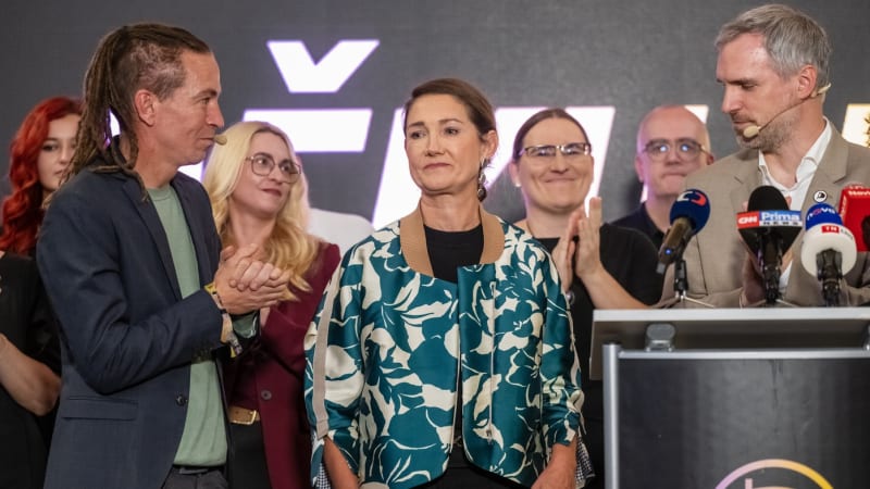 Voličům ve Sněmovně chyběly ženy. Pirátský klub ovládly poslankyně, dostaly se i dvě Zelené