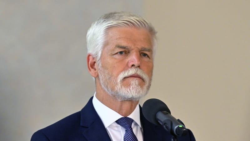 ON-LINE: Pavel na Hradě přijal Hřiba. Přijede i Okamura s Macinkou, jednají s ANO o vládě