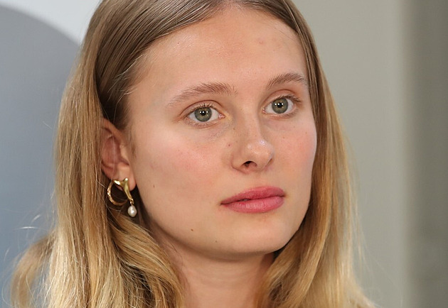 Proč se nutit, říká Josefína Prachařová o rozchodu se Sofií Höppnerovou