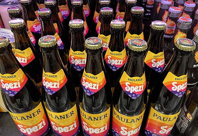 Spor o Spezi skončil. Název pomerančové limonády s kolou může i mimo Německo