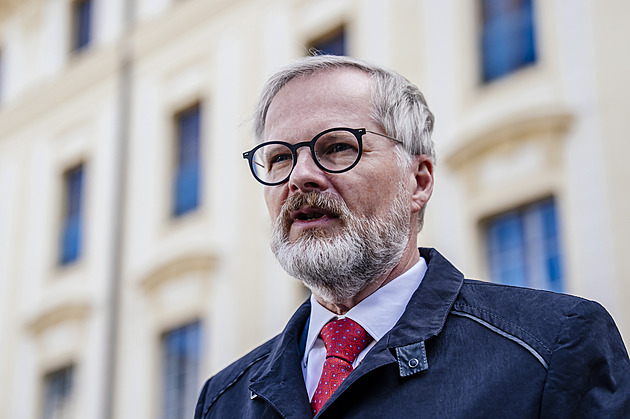 Proti mému spolupracovníkovi se chystá diskreditační kampaň, oznámil Fiala