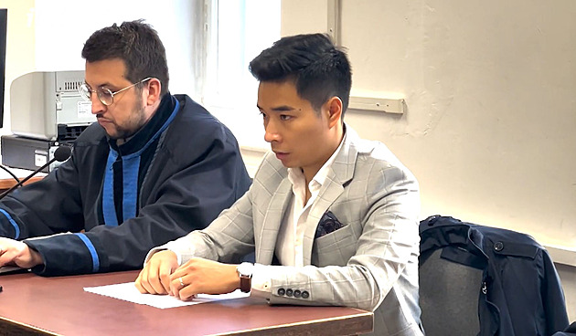 „Nechtěl jsem žít v hříchu.“ Někdejší advokát přiznal, že uplatil kontrolora ČAK