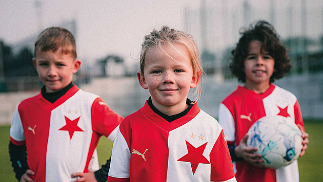 Až jedenáct fotbalových hřišť i park. Slavia odhalila plány akademie v Šeberově