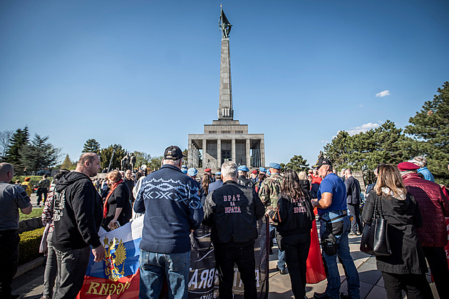 Proruský gang buduje na Slovensku svou tajnou službu. Chce si zvát „škůdce“