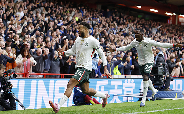 ONLINE: Chelsea bez opor uspěla v Nottinghamu. Do akce jde Krejčí i City