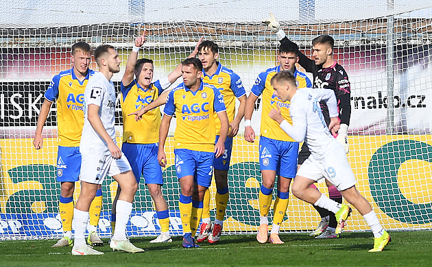 ONLINE: Teplice - Liberec 1:1, Bílek penaltu dal, Hlavatý ne. Za hosty srovnává Soliu