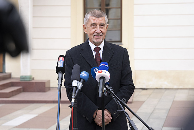 Vše funguje podle plánu, řekl Babiš na Hradě. Pan prezident se vyjádří dnes