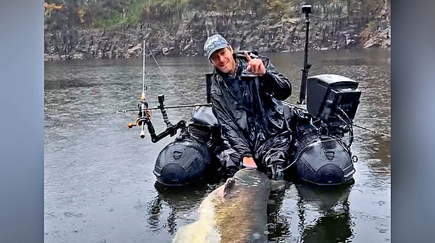 Tři roky odříkání. Vágner se pochlubil úlovkem největší ryby vltavské kaskády