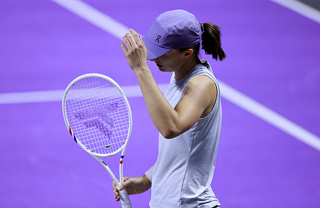 Rybakinová na Turnaji mistryň přehrála Šwiatekovou. Kopřiva zvládl první kolo