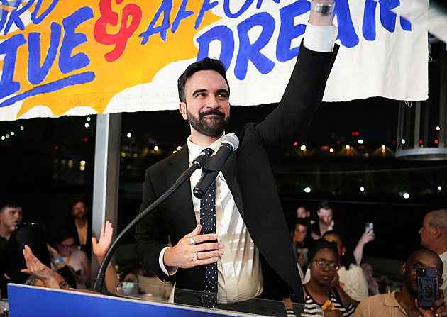 Novým starostou New Yorku bude demokrat Mamdani. Trump ho označil za zkázu