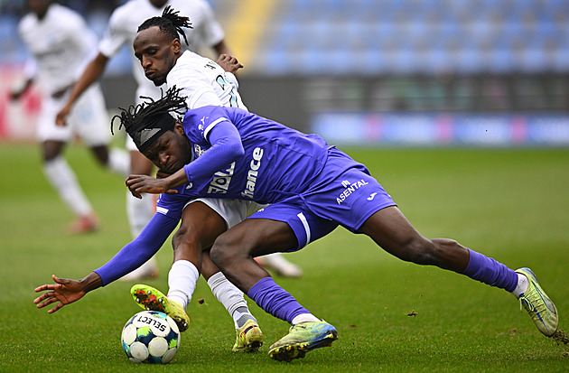 ONLINE: Liberec - Karviná 1:0, Traore si vysloužil červenou kartu