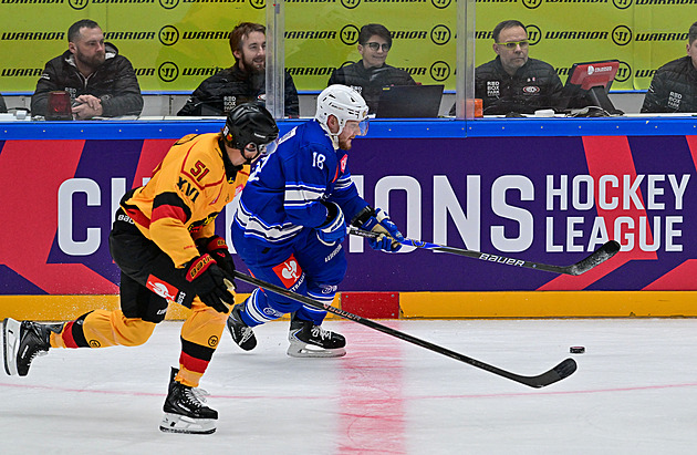 ONLINE: Kometa zdolala Luleu, ale v Lize mistrů končí. Sparta ji bude následovat