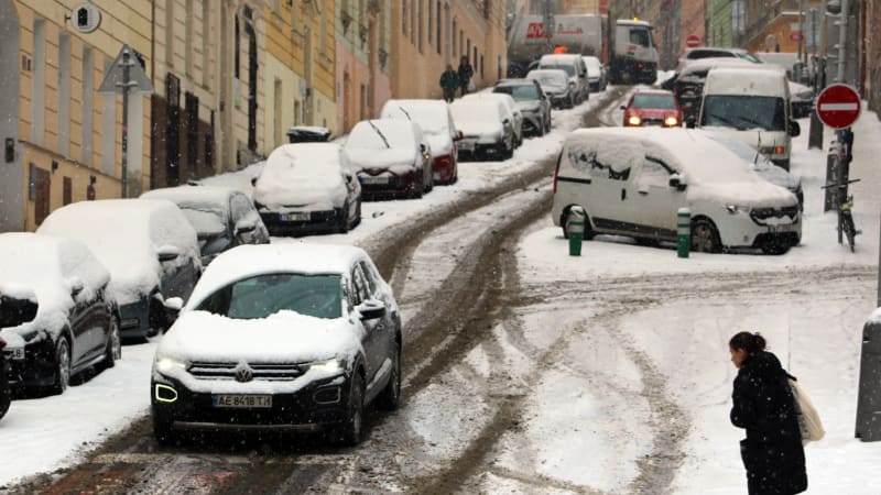 Sledujte RADAR: Česko čeká mrazivý týden. Meteorologové rozšířili výstrahu