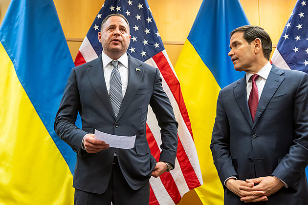 Američané s mírovým plánem dotírali na Ukrajince v Ženevě, i tak z něho zbylo málo