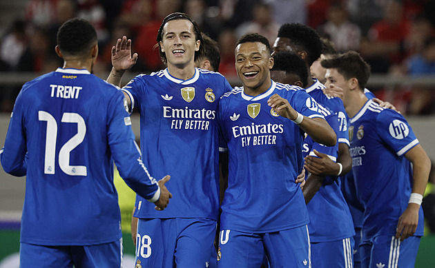 ONLINE: Mbappé vstřelil hattrick za sedm minut! PSV vede na Liverpoolu o dva góly