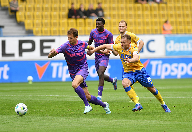 ONLINE: Bohemians - Teplice 0:0, boj sousedů v tabulce. Kdo bude úspěšnější?
