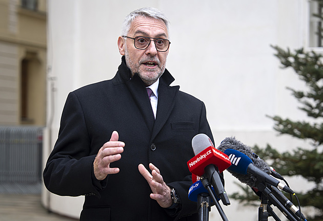 Metnar odmítl migrační pakt. Už jsme jeho podstatné části přijali, říká Pavel