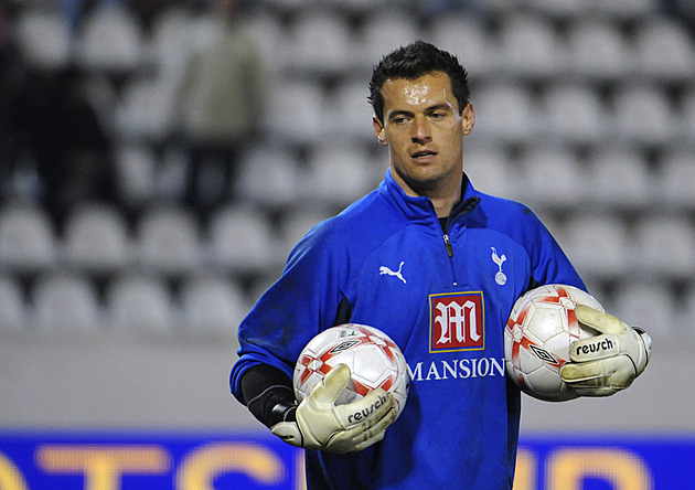 Sundej lyže, volá Londýn! Černý vzpomíná na Tottenham, hvězdy a Porsche pro kouče