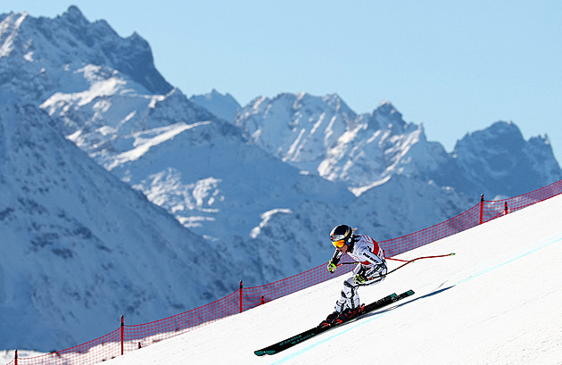 Sjezd ONLINE: Ledecká zahájila sezonu, v cíli má zatím nejhorší čas