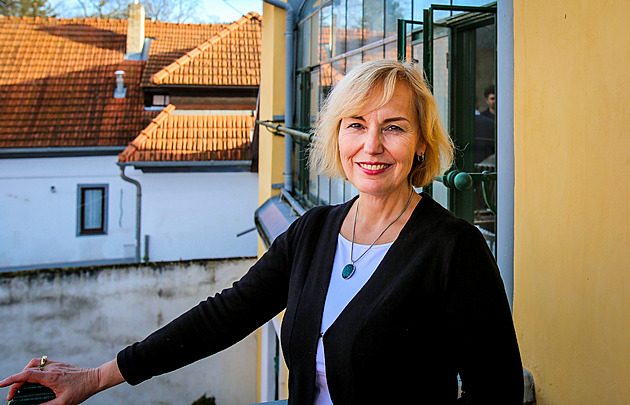 Seidelův unikátní fotoateliér má stále plný depozitář věcí, které čekají na zpracování