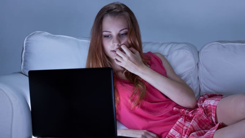 Trendy ve sledování porna? Nejvyhledávanější kategorie a výrazy roku 2025 odhaleny