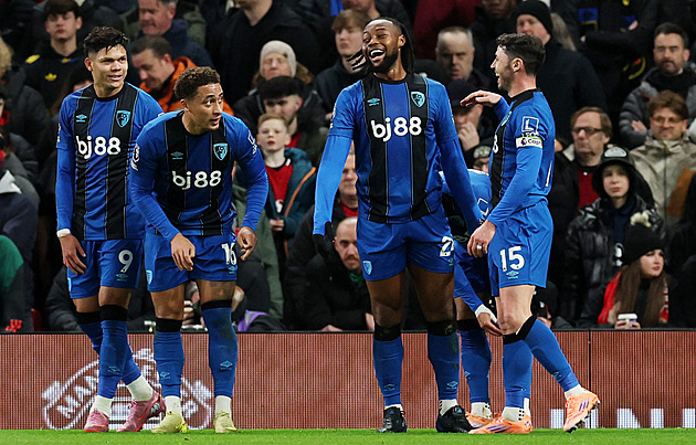 ONLINE: Přestřelka pokračuje, Manchester United s Bournemouthem rychle otáčí