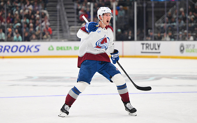 Sedm asistencí. Češi v NHL připravovali góly, blýskli se hlavně Pastrňák a Nečas