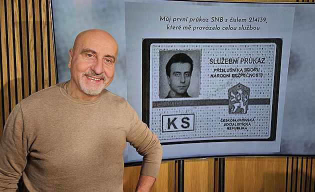 Luxusní prostitutky dělaly i pro StB, vzpomíná policejní Rapl z Bartolomějské