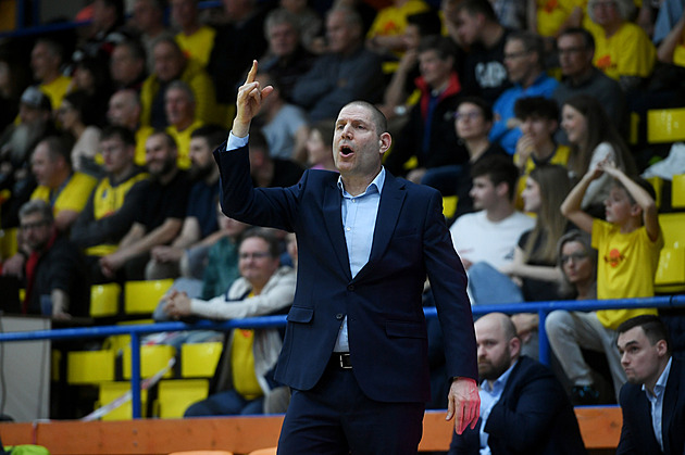 V Lize mistrů čtvrtfinále, doma tři prohry za týden. Amiel: Máme teď hlavy jinde