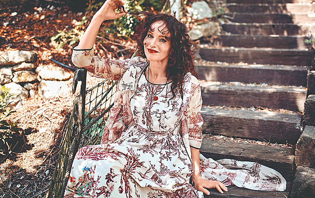 Peripetiemi v lásce chci projít s hlavou vzhůru jako hrdá ženská, říká Saudková