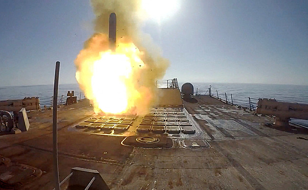 USA vyplýtvaly na Írán klíčovou munici, proti Číně a Rusku by teď měly problém