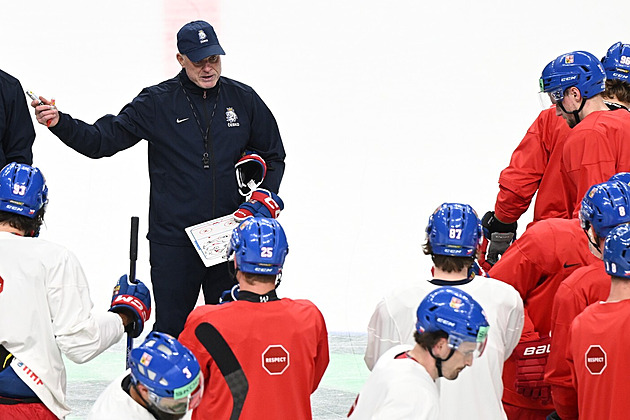 Rulík staví tým pro MS. Největší hvězdou Hronek, šanci dostanou i hráči z farmy