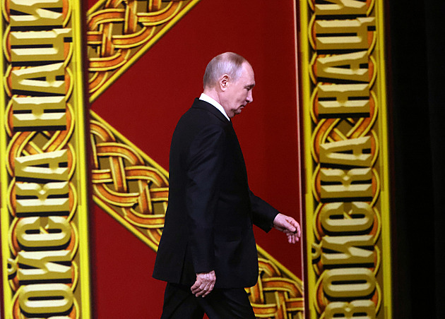 Putin se skrývá. Bojí se puče a dronového útoku, píší média citující tajné služby