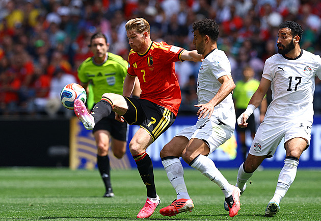 ONLINE: Belgie - Egypt 0:1, skóre otevírá krásnou střelou zpoza vápna Ašúr