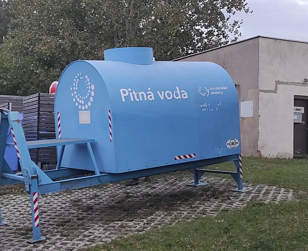 Voda v oblasti Odolena Voda splnila hygienické limity, pitná však i nadále není