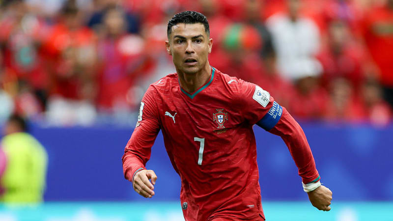 Ronaldo den před zápasem opustil reprezentaci. Neunesl pozici náhradníka